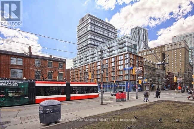 Building Photo - 60 Colborne St