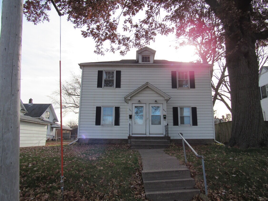 Primary Photo - 1611 W High St