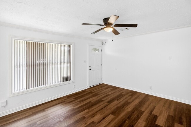 Building Photo - 7822 Richland Dr