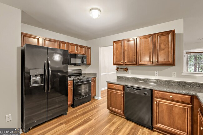 Foto del edificio - 7157 Laurel Creek Dr
