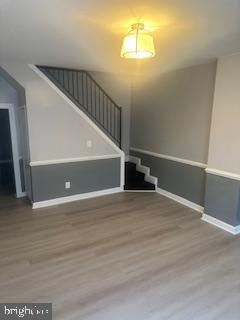 Foto principal - 702 N Kenwood Ave