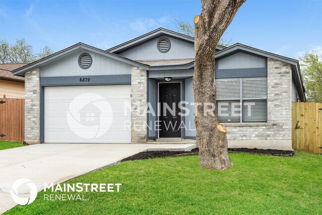 Foto del edificio - 6839 Flaming Ridge Dr