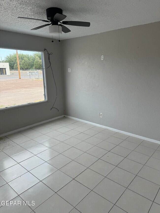 Foto del edificio - 11683 Socorro Rd