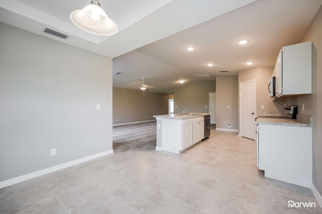 Building Photo - 2910 57TH ST W, LEHIGH ACRES, FL 33971