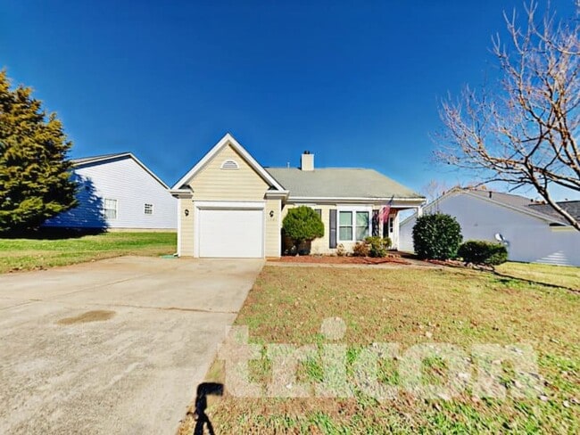 Building Photo - 1701 Gordon Walters Dr