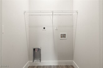 Building Photo - 14985 Sunset Eve Lp