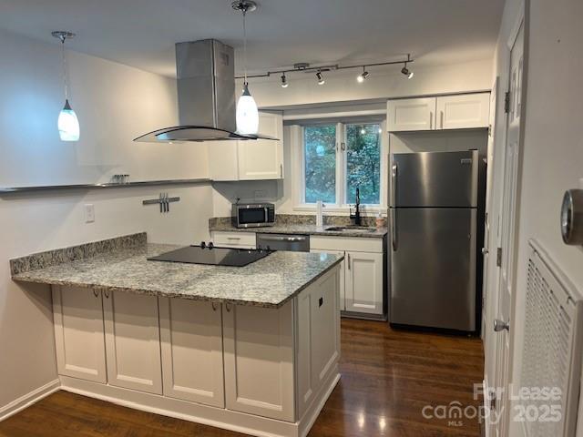 Foto del edificio - 433 W 8th St