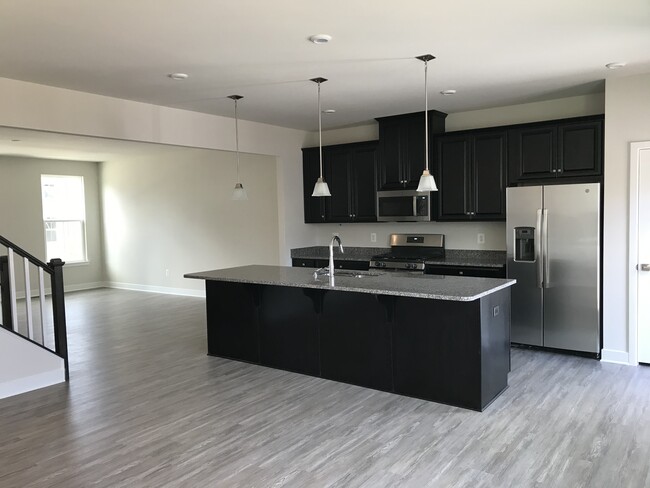 Foto del edificio - 7817 Cove Point Dr