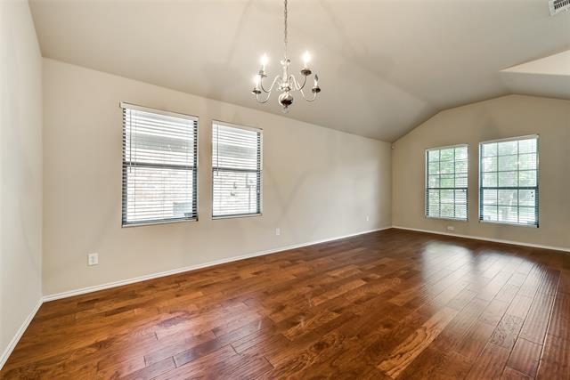 Building Photo - 5501 Crestwood Dr