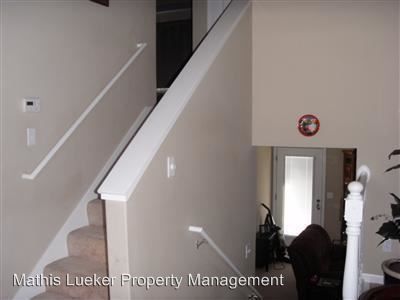 Building Photo - 1417 Spring Hill Dr