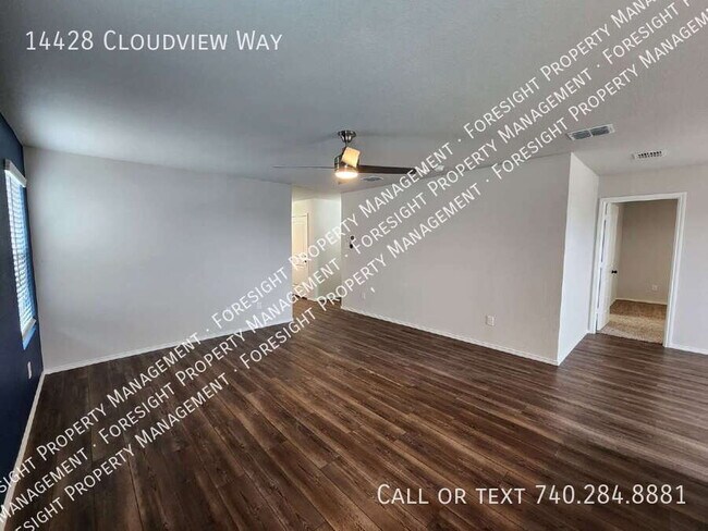 Foto del edificio - 14428 Cloudview Way