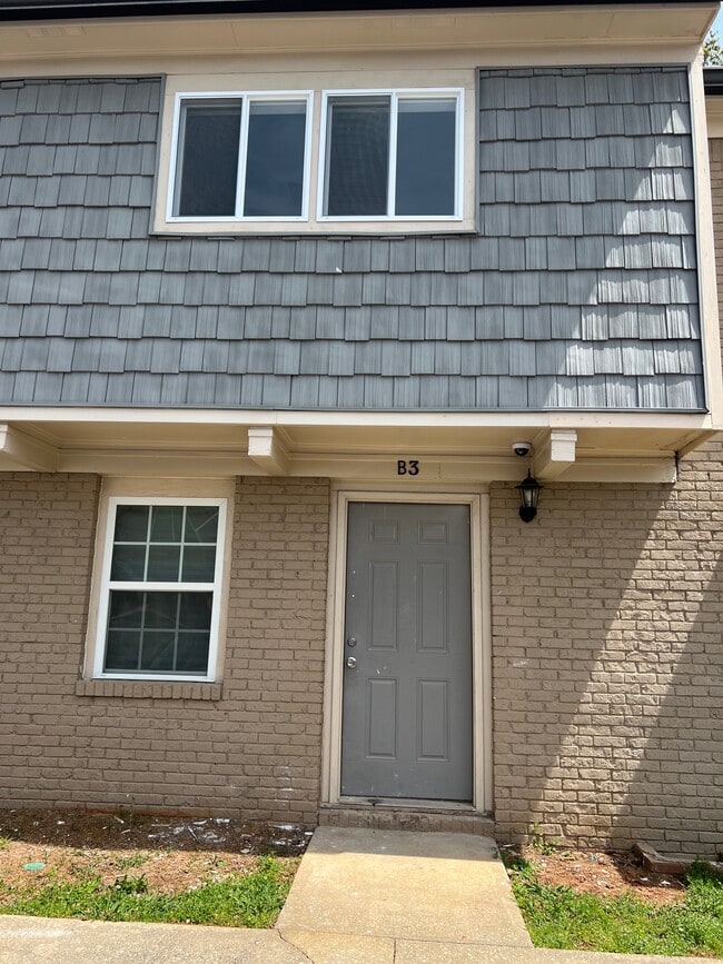 Photo - 2604 Campbellton Rd SW Townhome