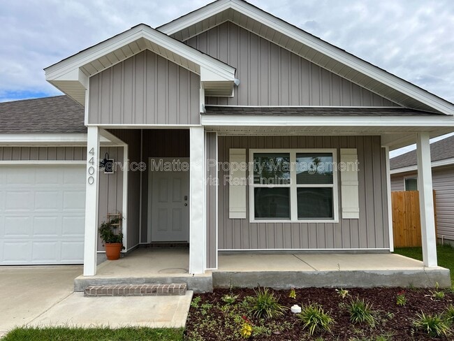 Foto del edificio - 4400 White Cedar Ct
