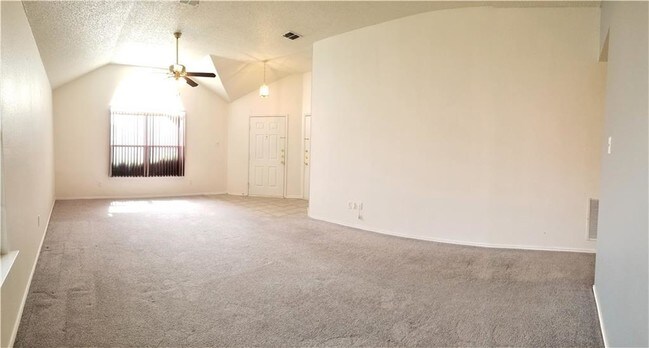 Building Photo - 504 Ryan St