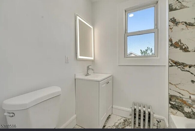 Foto del edificio - 1 Huntington Terrace