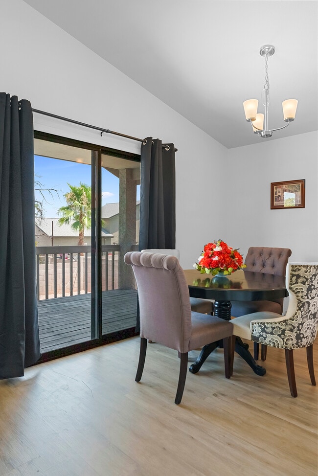 Photo - 3828 E Dulciana Ave Townhome