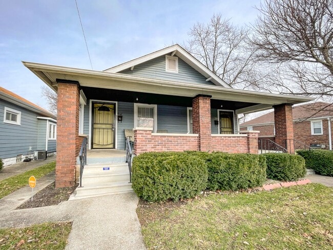 Photo - 867-867 N Linwood Ave Apartment