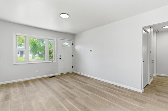 Foto del edificio - 4466 Gatewood Pl