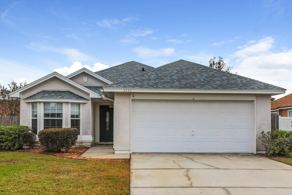 Foto principal - 3233 Chantilly Ct