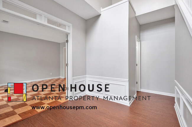 Foto del edificio - 4855 Tanners Spring Dr Alpharetta