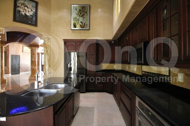 Foto del edificio - 15118 E Camelview Dr