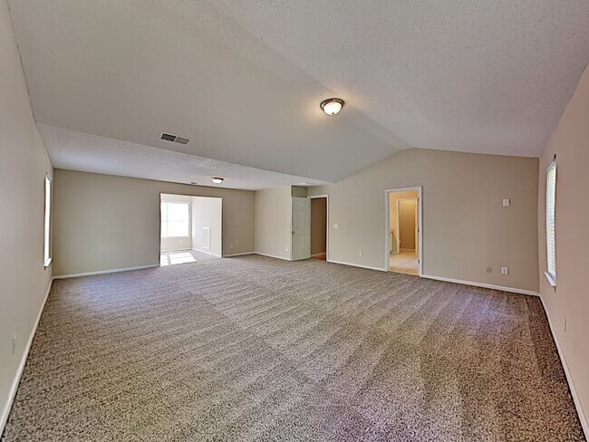 Building Photo - 862 Cascade Xing SW