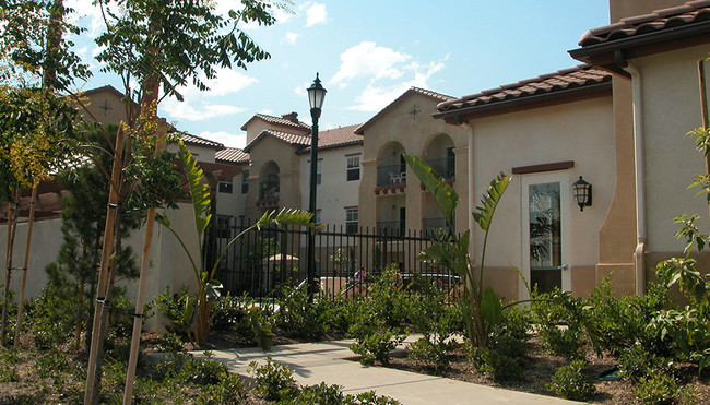 Foto del edificio - Fountains at Sierra (55+ Senior Community)