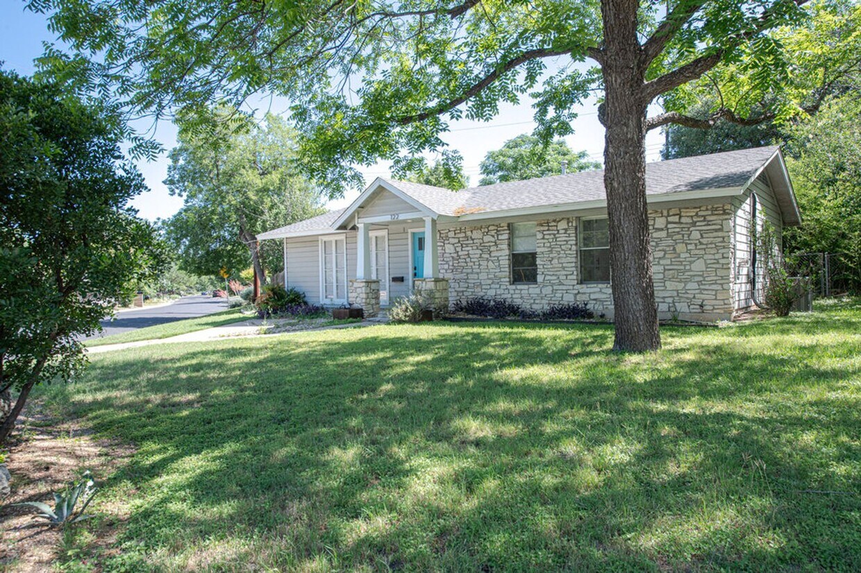 Foto principal - Charming 3/1 South Congress Retreat!