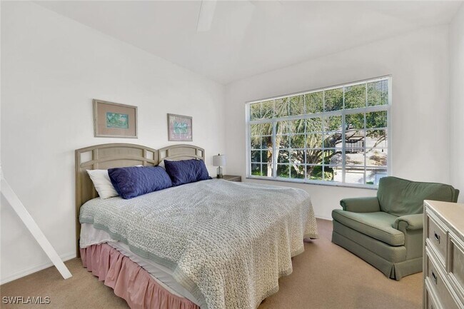 Foto del edificio - 27031 Lake Harbor Ct