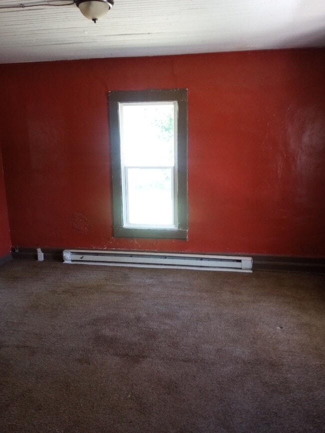 Foto del edificio - Price Drop! 2 Bedroom 1 Bathroom