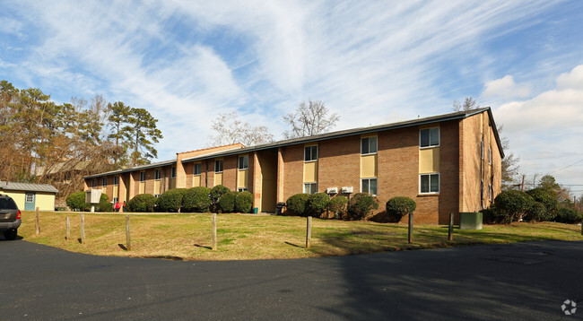 Building Photo - Court Lane Apartments