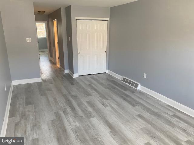 Building Photo - 4249 Lyman Dr