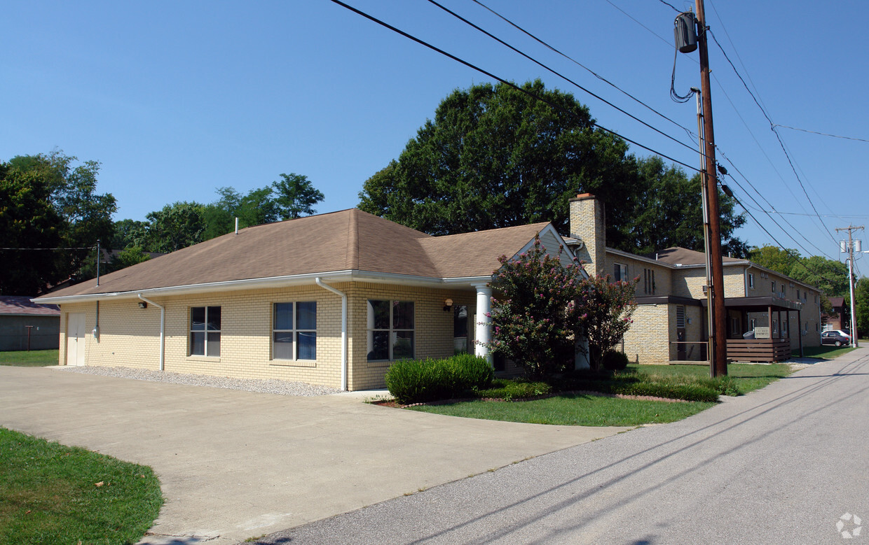 Building Photo - Villager Apartments