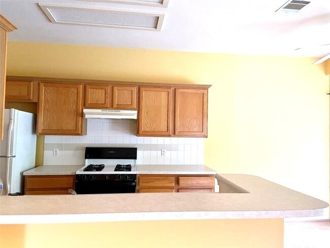 Building Photo - 1432 Thibodeaux Dr