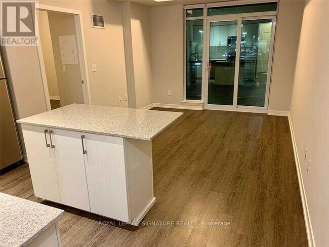 Building Photo - 2550 Eglinton Ave W