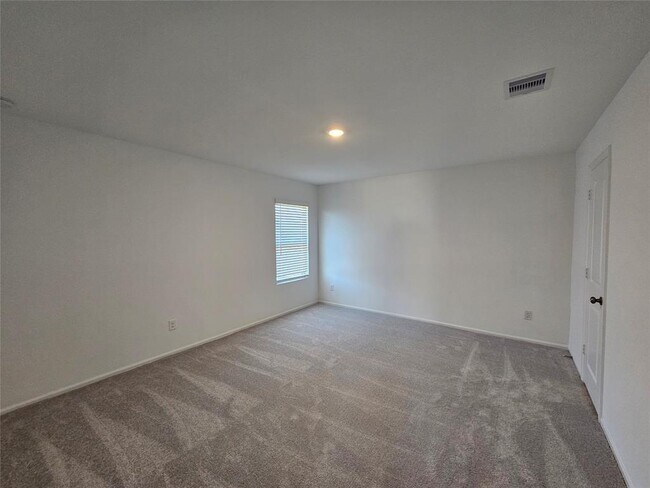 Building Photo - 9602 Atwood Lake Dr