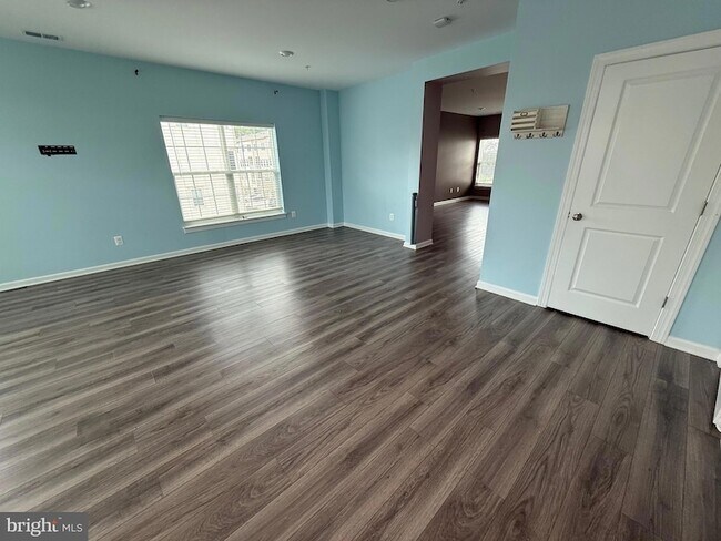 Foto del edificio - 5539 Lanteen St
