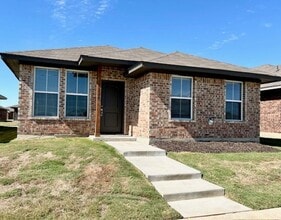 Building Photo - 1226 Reed Parke Dr