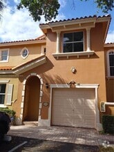 Building Photo - 8425 NW 141st Terrace