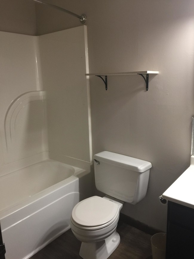 Bathroom - 305 W Virginia Ave