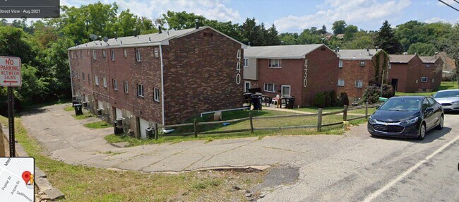 Building Photo - 428 Brierly Ln