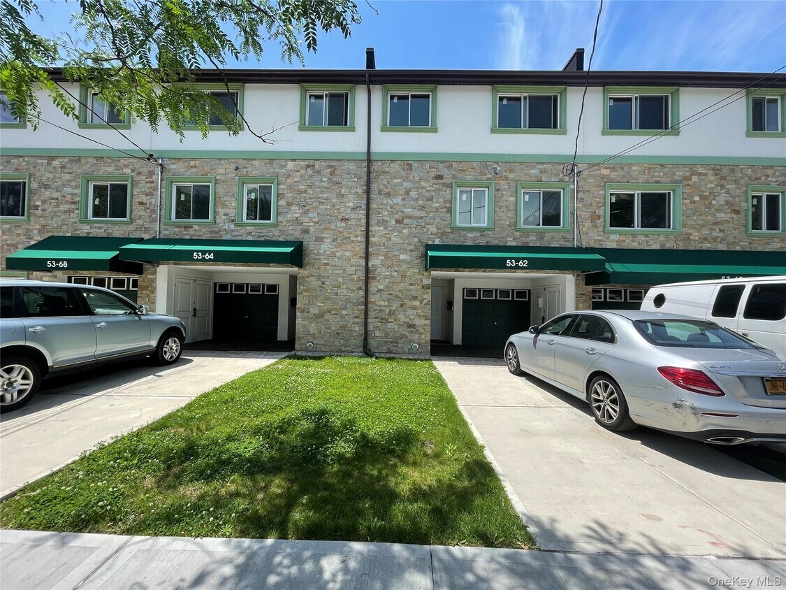 Foto principal - 53-62 61st St