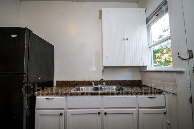 Photo - 111 S Olive St House