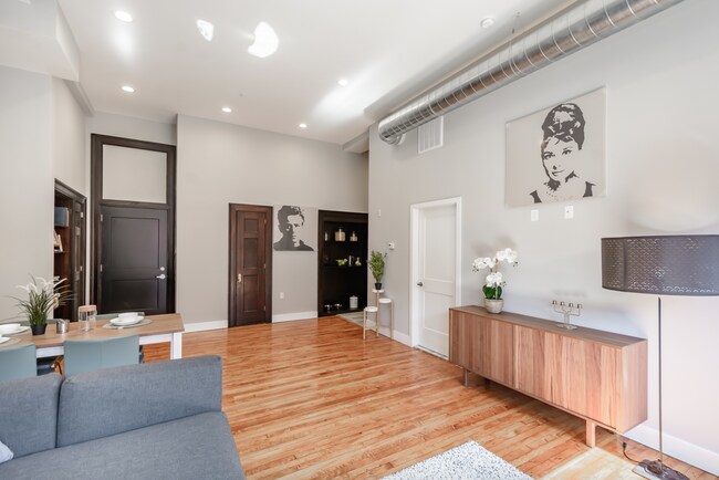 Building Photo - 1500 N 17th St