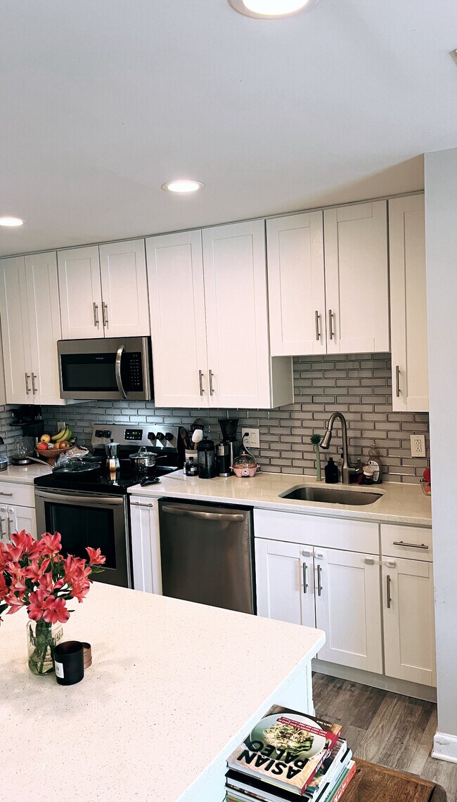 Foto del edificio - 2232 15th St NE