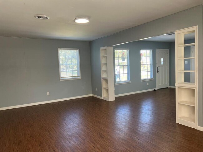 Building Photo - 11202 Waxwing St