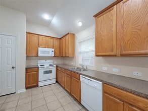 Building Photo - 6806 Haley Ct