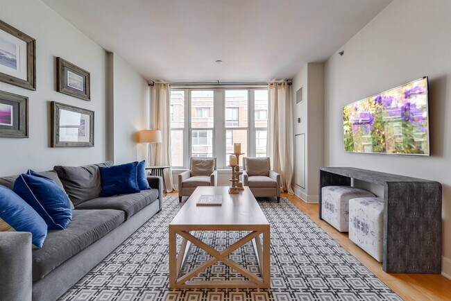 Foto del edificio - 1125 Maxwell Ln