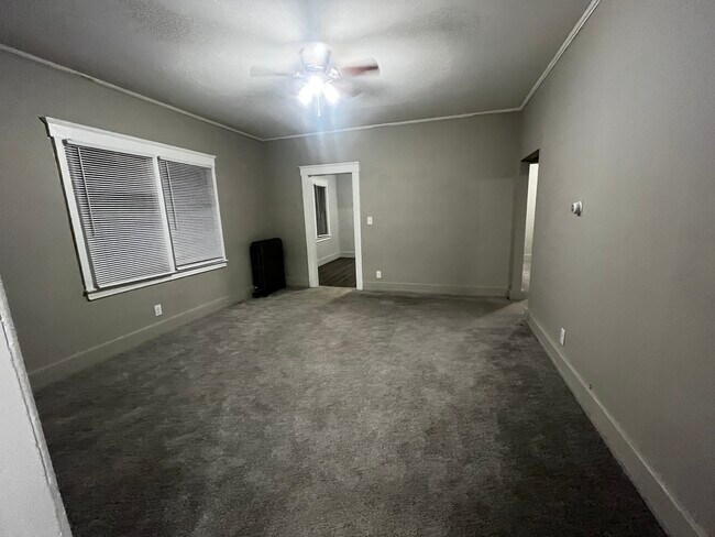 Building Photo - 2830 9th St