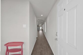 Building Photo - 13916 Great Pnes Ct